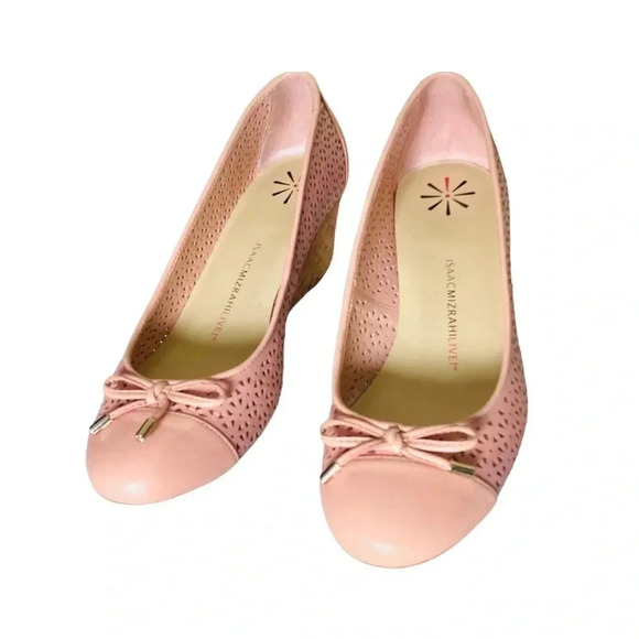 *NEW* ISAAC MIZRAHI | Baby Pink Perforated Leather Sarah Cork Wedge Pump Size 8M - Picture 5 of 7
